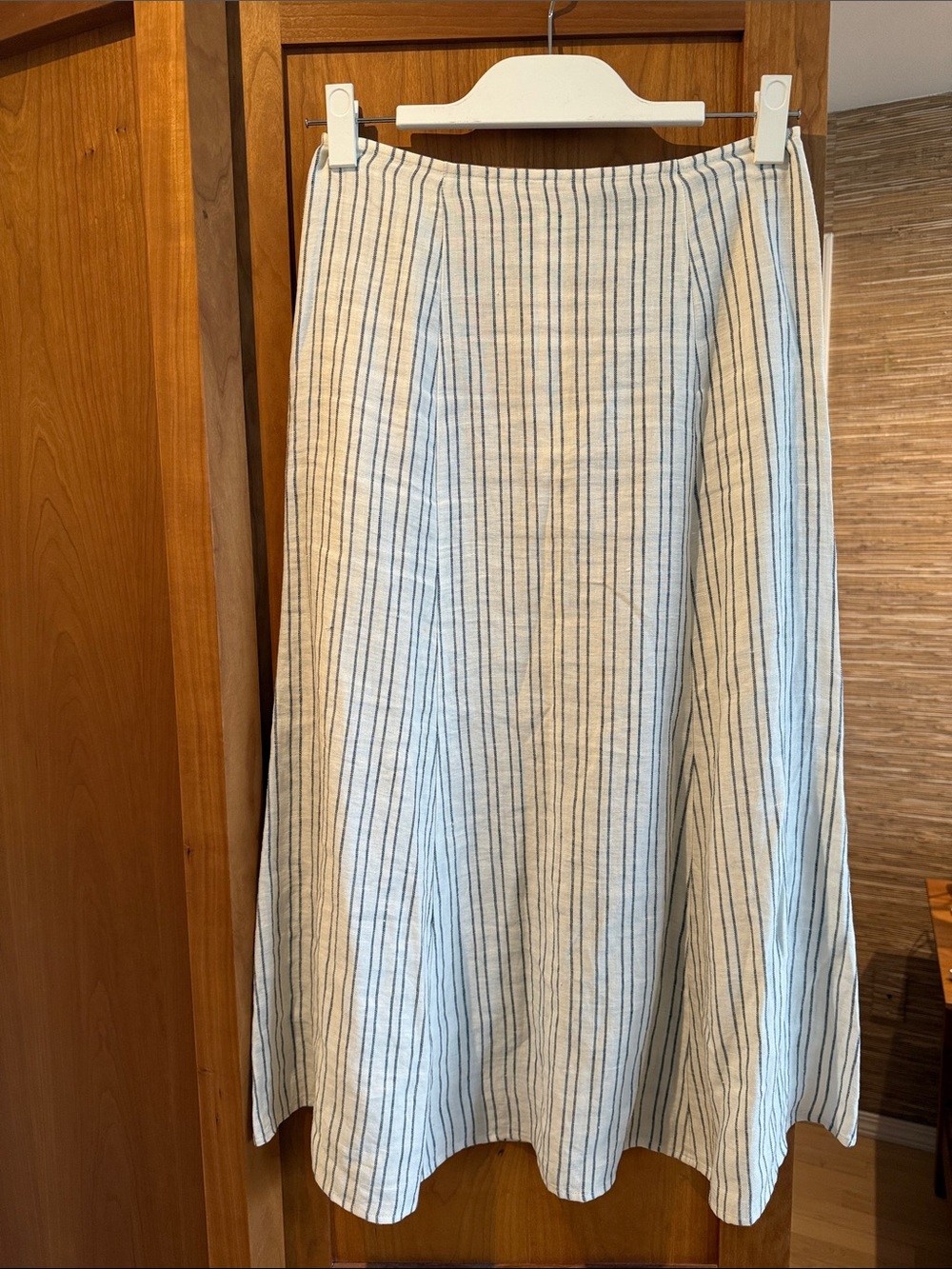 Theory White Linen A-Line Skirt with Navy Pinstripes